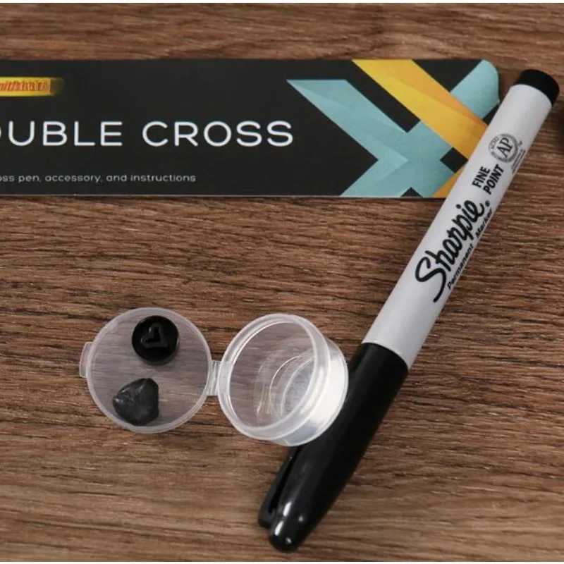 Double Cross by Mark Southwort - Party Games Easy 评论和价格